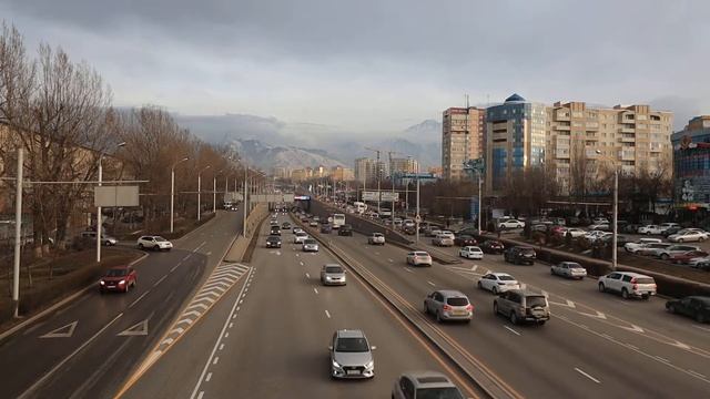 Алматы. Улица Саина. смотреть онлайн