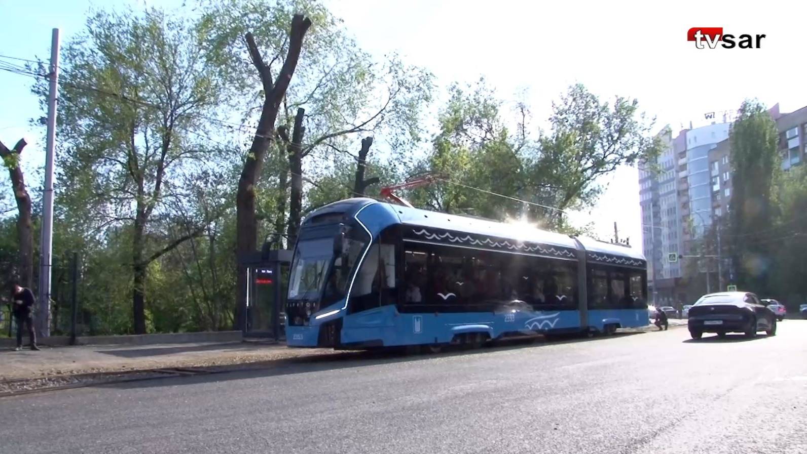 На новых трамваях в Саратове прокатили журналистов. Эксклюзив от министра смотреть онлайн