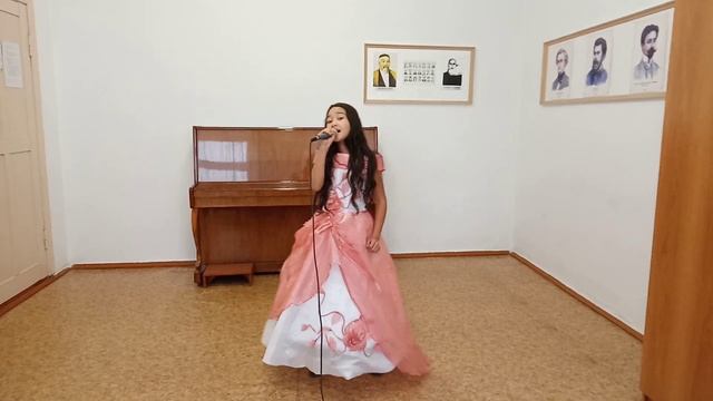 "Менің әжем" - Жұмабек Гүлім, 9 лет смотреть онлайн