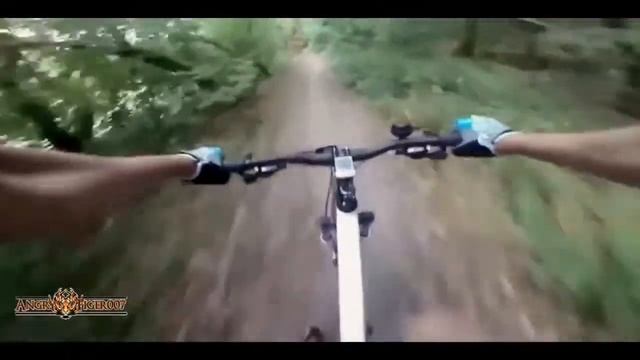 Самые смешные падения))ПРиколы))Мега ржач)) смотреть онлайн