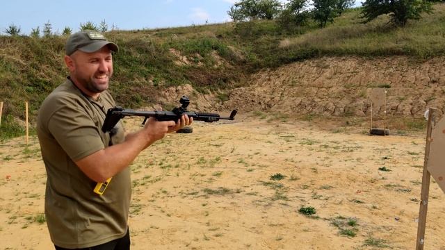 Обзор KEL-TEC SUB 2000 + минимальный тюнинг (с отстрелом)