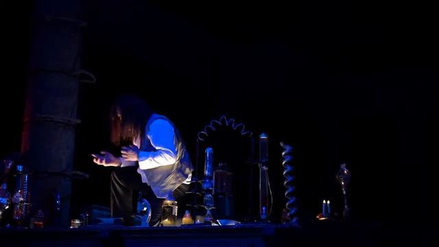 Превращение, ДИХ 23.05.2021, 250 й спектакль смотреть онлайн