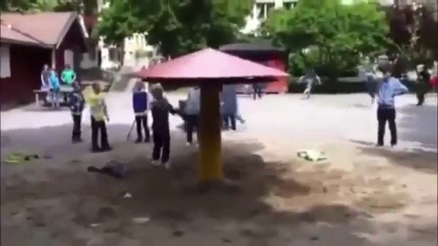 Дети и гриб убийца Юмор! Прикол! Смех смотреть онлайн