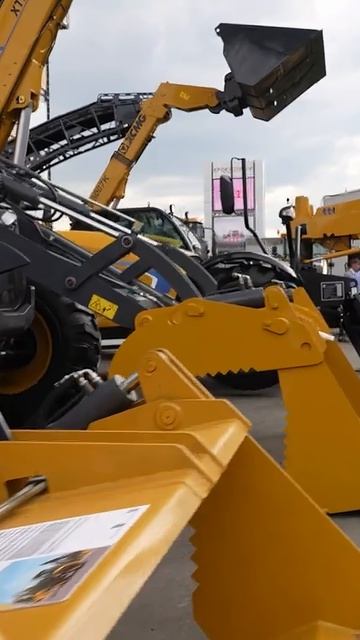 CTT Expo 2025 Готовы увидеть, как XCMG ломает правила игры? смотреть онлайн