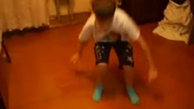 брейк денс на новый год смотреть онлайн