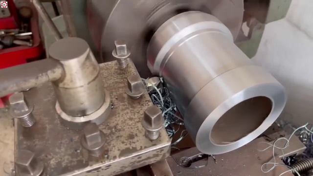 Изготовление новой детали для экскаватора. смотреть онлайн