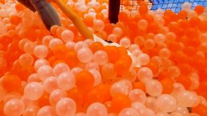 Беби Бон заболела? Майя и Лина в детском развлекательном центре! Видео для девочек про куклы