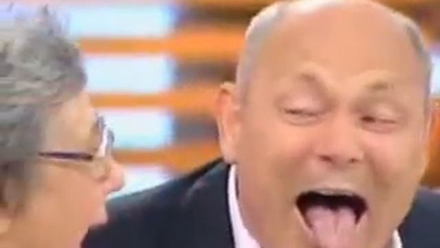 Малахов Плюс. Прикол. Поза льва смотреть онлайн