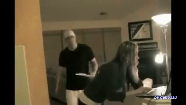 приколы с девчонками.mp4 смотреть онлайн