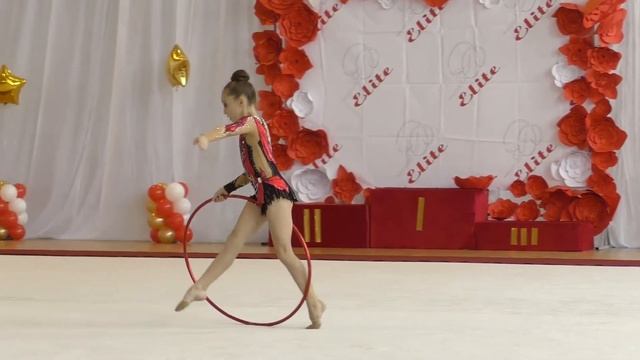 Петросян Еліна 2009 обруч смотреть онлайн