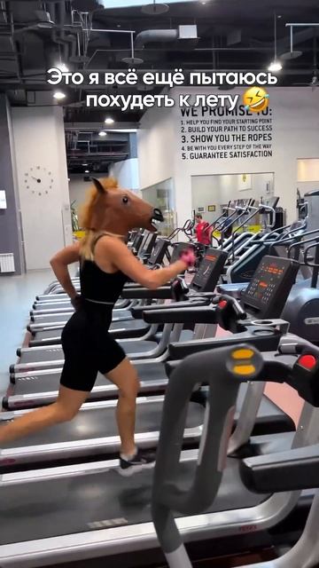 Ты знаешь кому отправить 🤣 #karakross #вайны #каринакросс #юмор смотреть онлайн