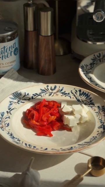 Салат из запеченных перцев