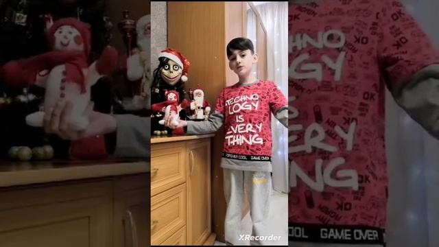 Прикол про снеговика😂😂😂 смотреть онлайн