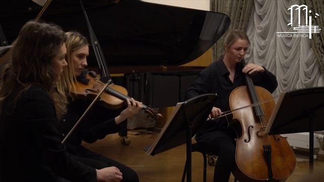 Р. Лацкано. Lur-Itzalak для скрипки и виолончели. Алиса Гражевская, Мария Любимова смотреть онлайн