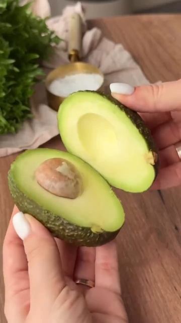 Салат с хрустящим рисом