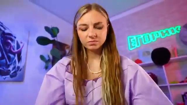 ДОРОГОЙ vs ДЕШЕВЫЙ КОСПЛЕЙ на Genshin! смотреть онлайн