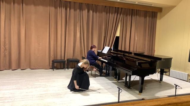 Максименко Арина. Э. Блох «Нигун» У. Кролл «Банджо и скрипка" смотреть онлайн