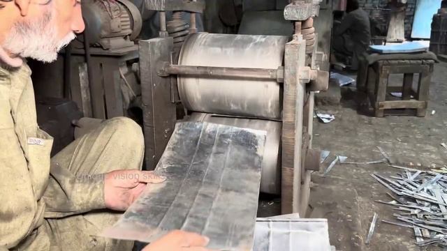 Переработка старых железных вёдер. смотреть онлайн