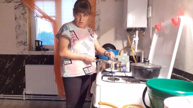 Вечер в Деревне, Разобралась с Светильниками , Поужинали с Мартюшкой и смотрим фильмы смотреть онлайн