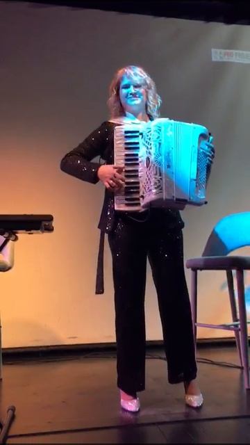 Работу Работаем...)