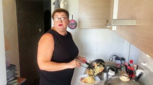 Приготовим и пожрем/Все просто ,как в СССР 😉Макароны с яичком и сырком/МУКБАНГ