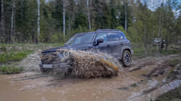 Танк 700, 500 и 300 с Хавал Дарго на бездорожье