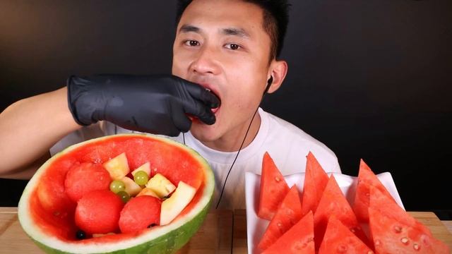 Eric eating/Mukbang)SUB/watermelon/ASMR eating sounds смотреть онлайн