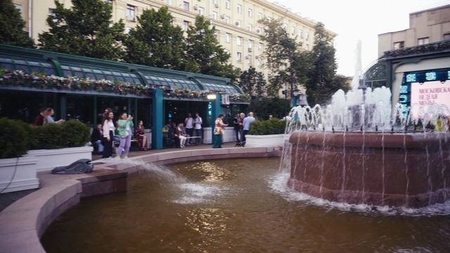 4K.Beautiful Russian Girls. Moscow Fashion Week. Viktoria Fleur Collection.