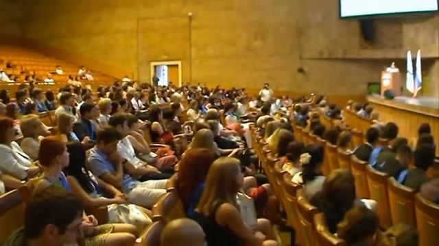 Выпуск бакалавров экономического факультета РУДН смотреть онлайн