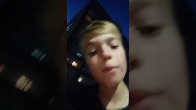 я понимаю кринж но я просто ради прикола снял смотреть онлайн