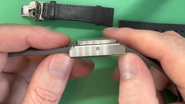 Vario Versa Review and Disassembly to Replace Battery смотреть онлайн