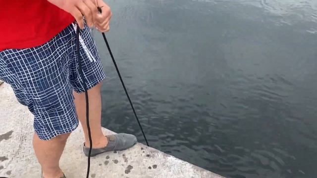 Бросаем поисковый магнит с заброшенного колхозного моста на реке Воронеж, показываю что поймали смотреть онлайн