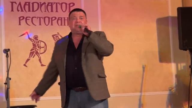 Как глупо все смотреть онлайн