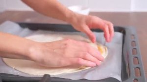 СУПЕР пирог за 10 минут! Очень вкусный, простой и быстрый пирог из слоеного теста с миндалем!