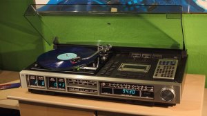 Послушаем аналого-цифровой музыкальный центр 1979 года?