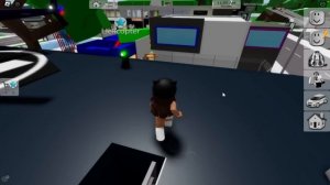 Новые КОДЫ на СЕКРЕТНЫЕ ЭМОЦИИ в Брукхейвен РП Роблок?