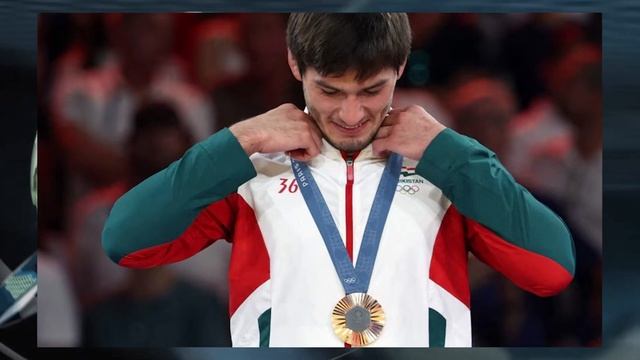 ДАВЛАТ БОЛТАЕВ БА НИМФИНАЛ БАРОМАД ВА БАРОИ ТОҶИКИСТОН МЕДАЛИ ДУЮМИ ОЛИМПӢ ОВАРД!