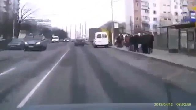 дураки и дороги, сборник авто приколов 2015 года!!! смотреть онлайн