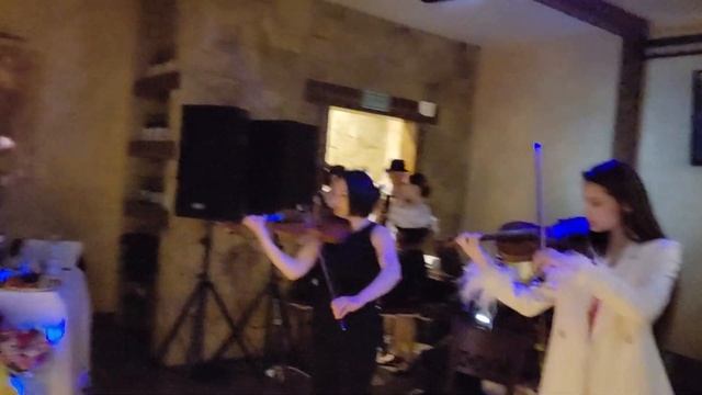 Бужор Юрий-Iurie Bujor.Cintam cu lautarii la o nunta moldoveneasca la Moscova 👍👍👍