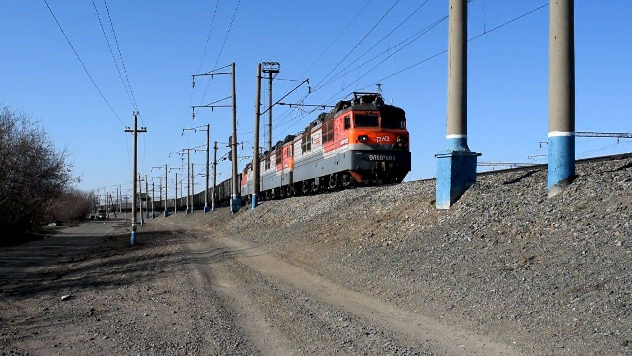 Электровоз ВЛ80С-684/683Б