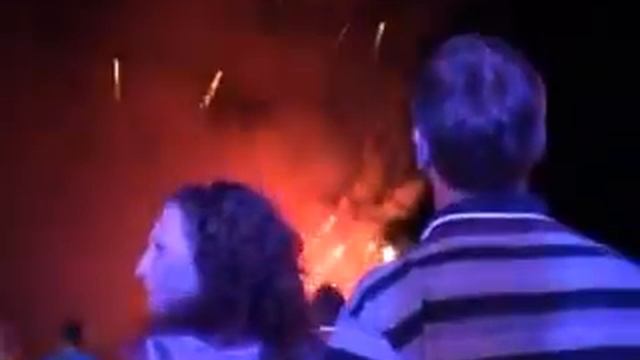 ЕВРОПА плюс 2010 (возле сцены ).avi смотреть онлайн
