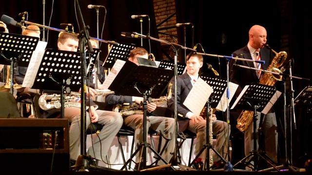 Джазовый оркестр Игоря Бутмана на фестивале Jazz on Kama смотреть онлайн