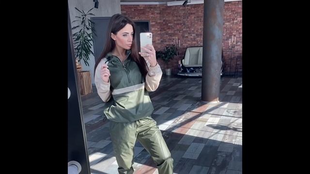 Женский спортивный костюм легкий хаки