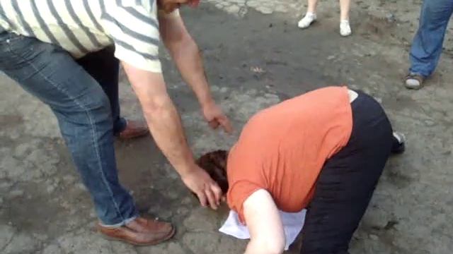 Как нужно танцевать лезгинку (шутка), а вам слабо ? смотреть онлайн