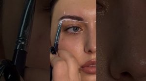 Натуральное окрашивание бровей красителем ESTEL ENIGMA