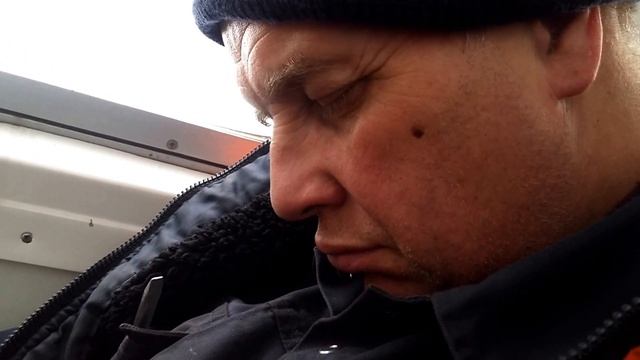 Ржач!!! Солдат спит, а служба идет!!!!! смотреть онлайн