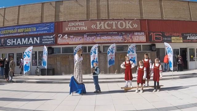 День города. Театральная миниатюра "Дылда" смотреть онлайн