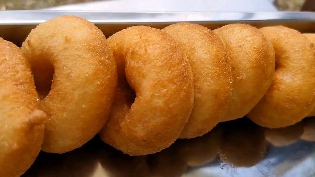 Пышки (пончики)