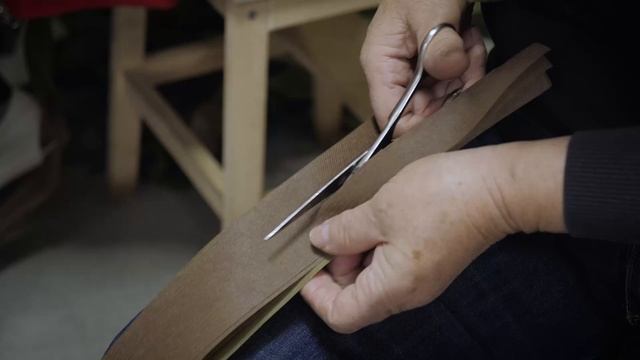 «Время помогать»: волонтеры «Группы ГАЗ» провели акцию по изготовлению маскировочных сетей смотреть онлайн