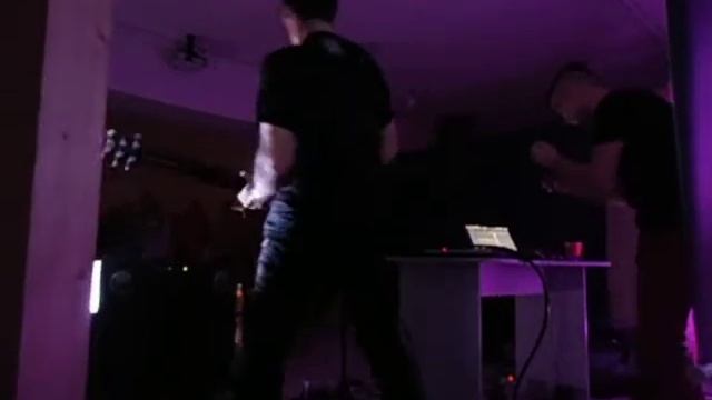SYNOPTIX - Bodyrock (Moby cover) (live Киров, Галерея Прогресса 23.12.12) смотреть онлайн